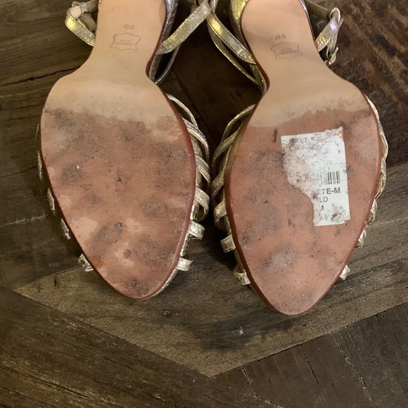 Talbots Gold Strappy Heels - Picture 4 of 5